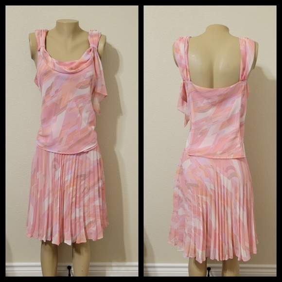pink psychedelic top & pleated skirt - Picture 2 of 10